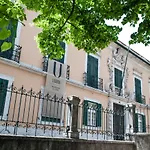 Charming City Centre Apartment